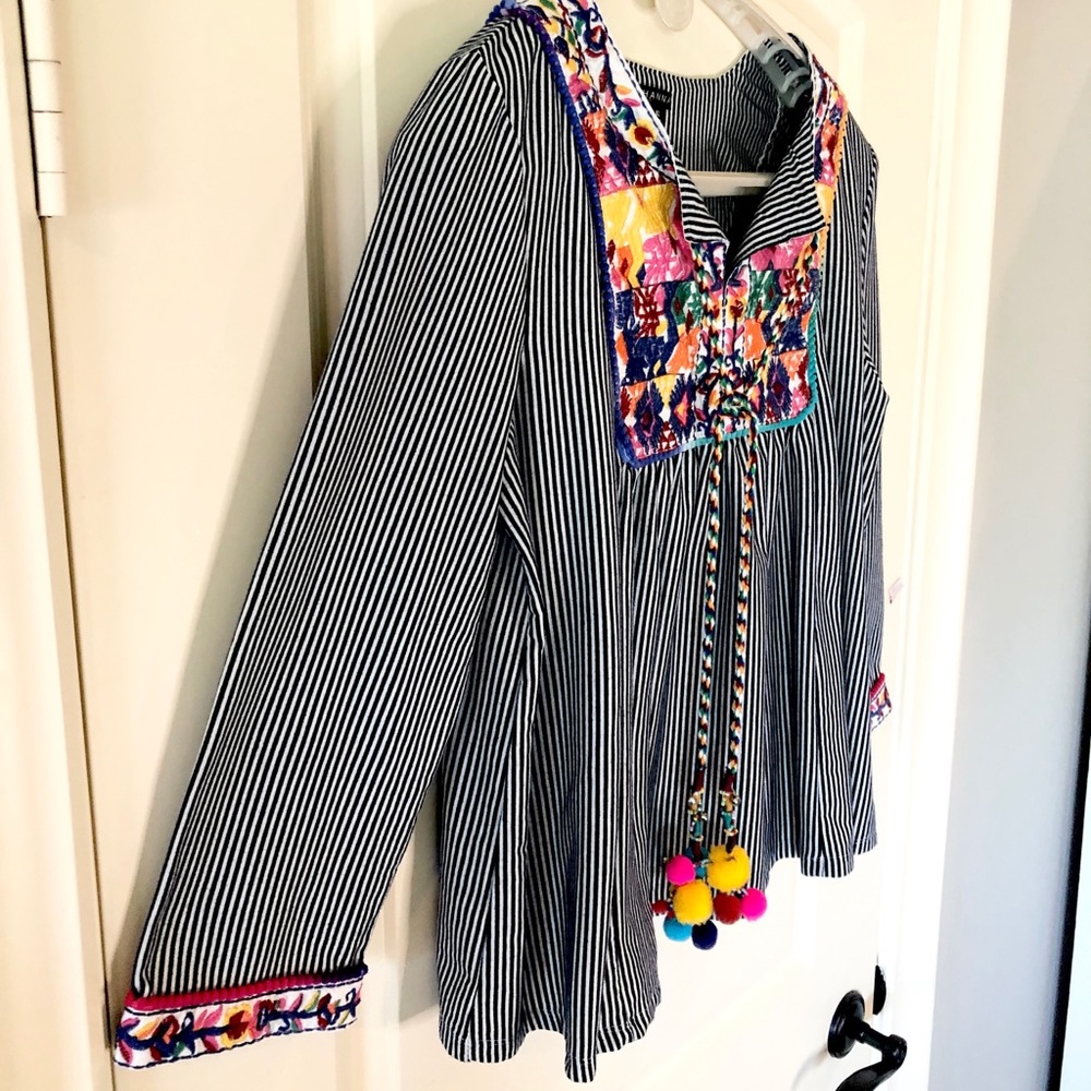 Peasant style colorful embroidered blue and white striped blouse by Hannah XL - Picture 5 of 9